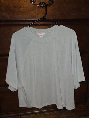 Athleta Sea Soft Short Sleeve Tee, Medium, Color: Current..NWOT!